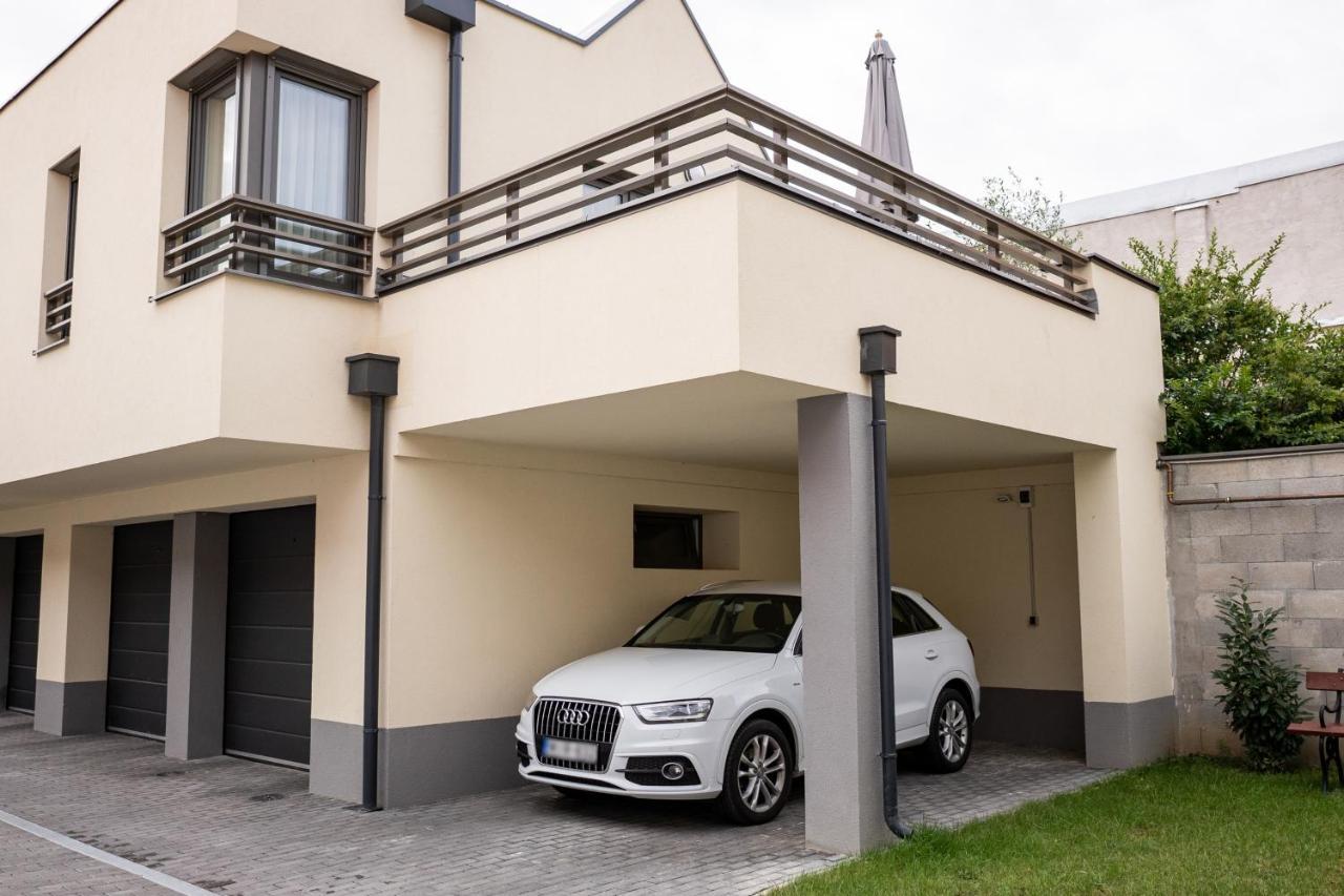 Cesar Apartman Sopron Luaran gambar